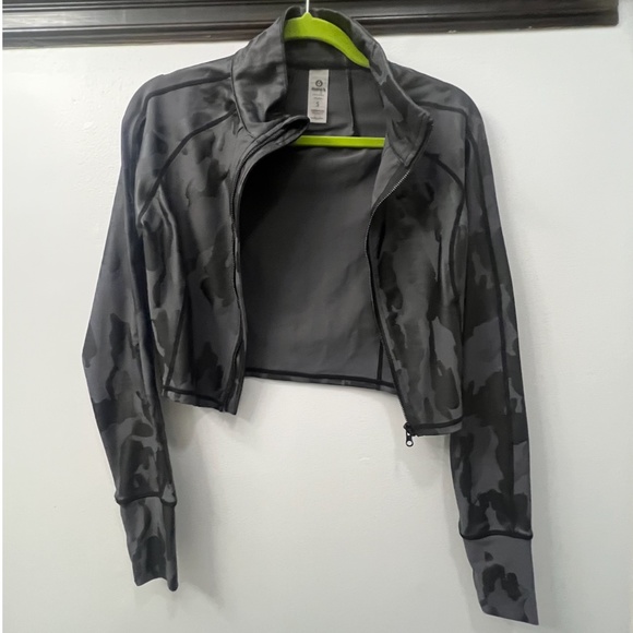 MONO B CROPPED ZIP-UP ATHLETIC JACKET, SIZE SMALL, BLACK/GREY - Picture 2 of 8